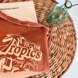 Billabong cropped T-shirt